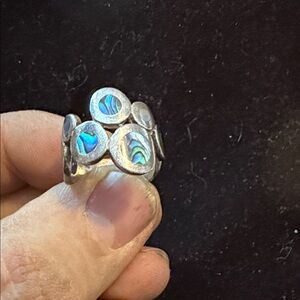 Elegant sterling Silver and abalone Women's Ring
